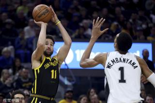 致力于加强 致力于加强