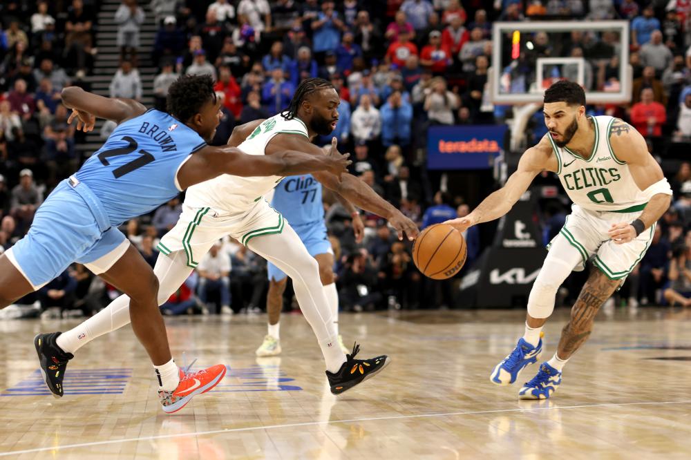 水晶宫的进 水晶宫的进