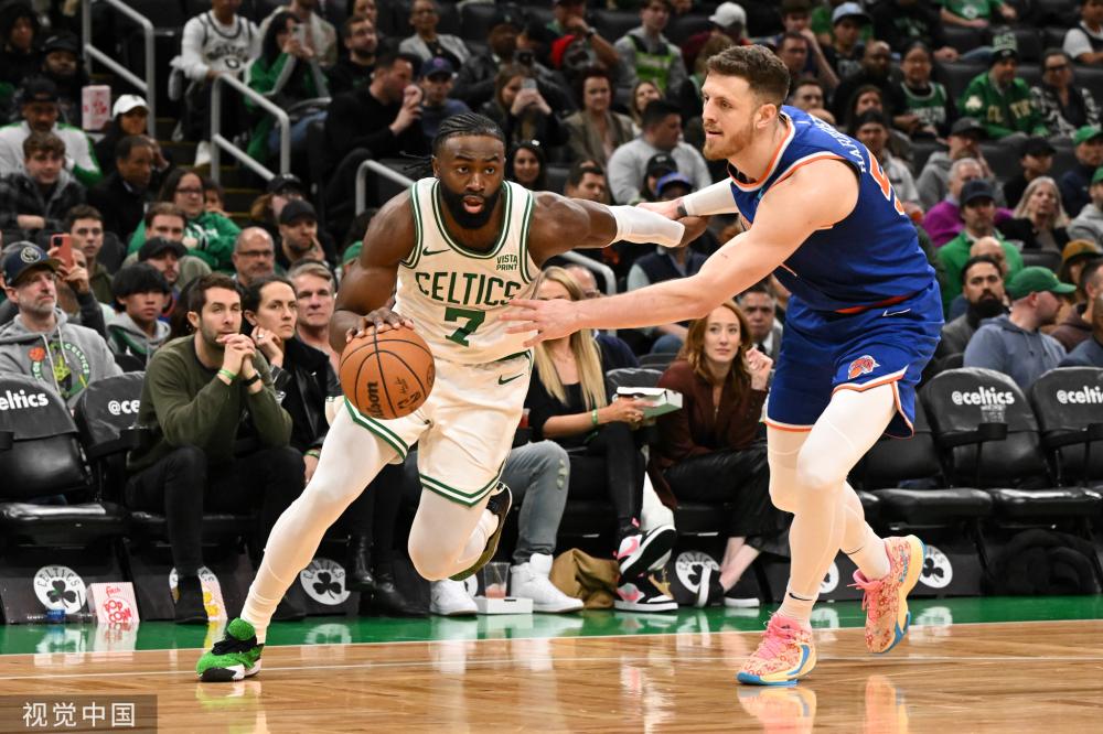 利物浦后卫 利物浦后卫